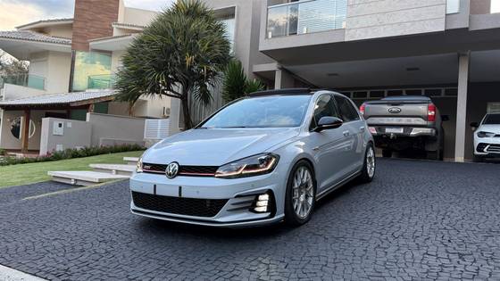 VOLKSWAGEN GOLF 2.0 350 TSI GASOLINA GTI DSG VOLKSWAGEN GOLF 2.0 350 TSI GASOLINA GTI DSG